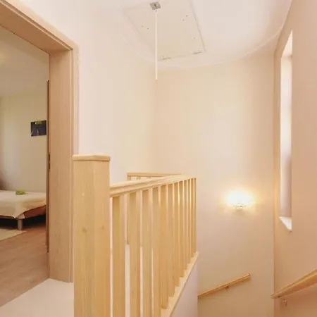 With A Parking Space - 12203 شقة